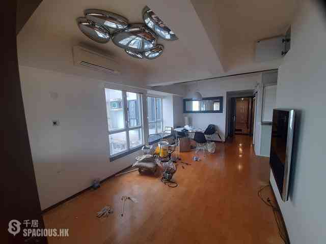 Mid Levels Central - Vantage Park Block 2 09