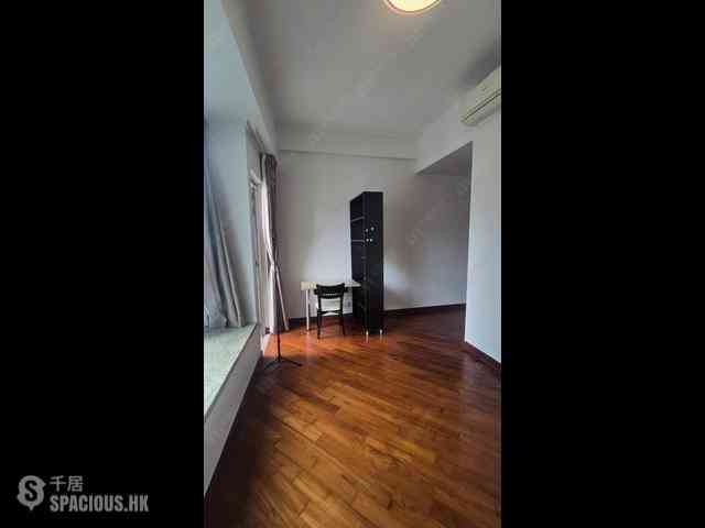 Wan Chai - The Avenue Phase 2 Block 2 03