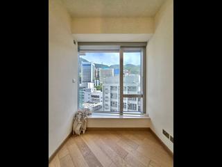 Sai Ying Pun - 63, Pokfulam 08