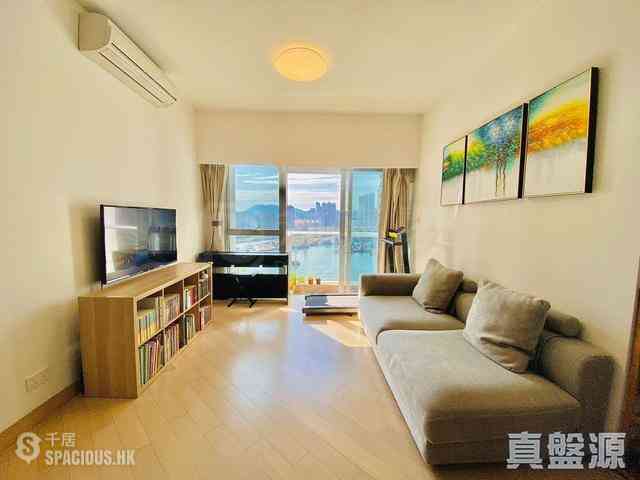 Tai Kok Tsui - Imperial Cullinan Tower 6B 01