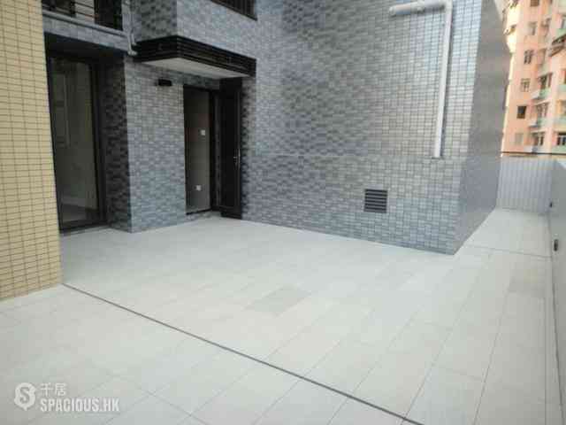 Wan Chai - The Oakhill 03