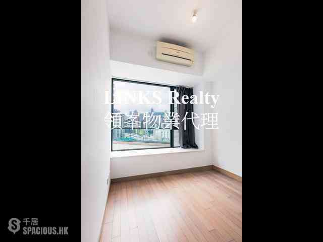 Wan Chai - The Oakhill 07