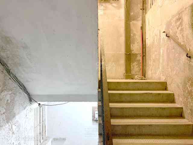 Sai Ying Pun - 246, Queen's Road West 15