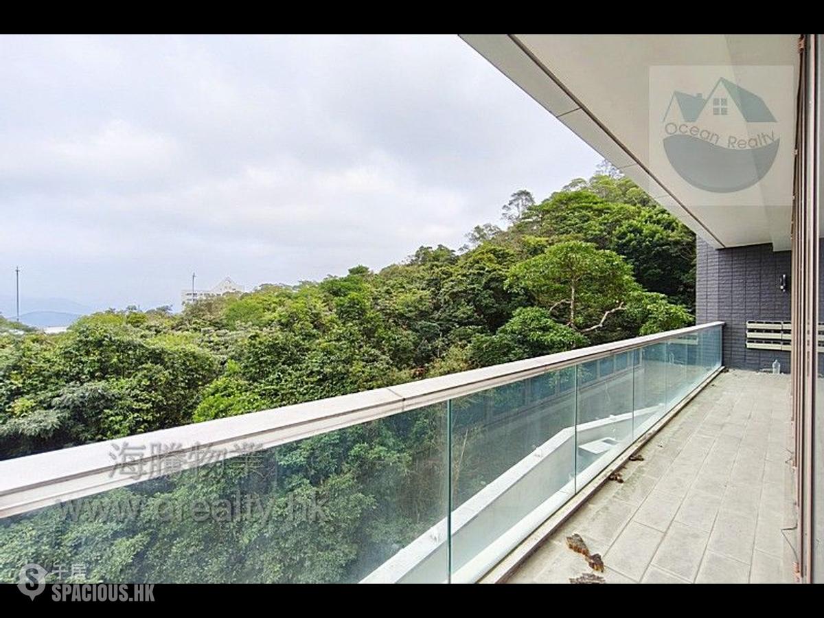 Clear Water Bay - Mount Pavilia 01