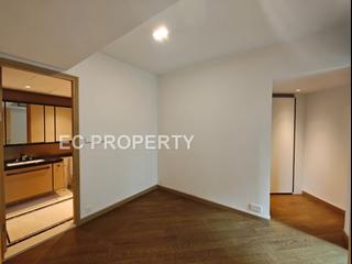Mid Levels Central - 3, MacDonnell Road 09