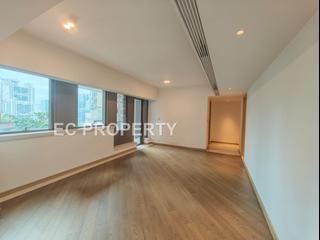 Mid Levels Central - 3, MacDonnell Road 06
