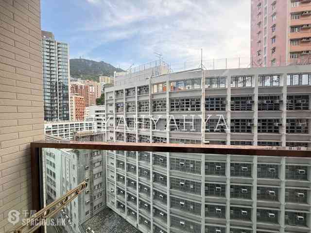 Sai Ying Pun - 63, Pokfulam 04
