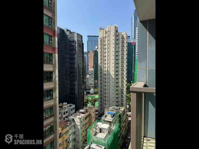 Wan Chai - The Avenue Phase 2 Block 2 04