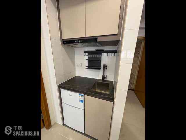 Sai Ying Pun - 246, Queen's Road West 05