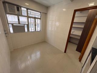 Sai Ying Pun - 246, Queen's Road West 08