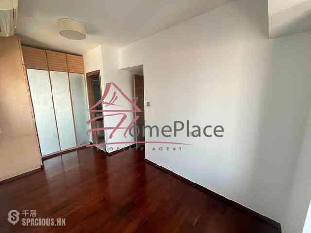 Soho - Centrestage 08