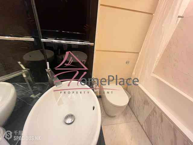 Soho - Centrestage 12