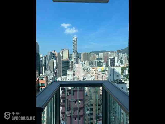 Wan Chai - The Avenue Phase 2 Block 3 07