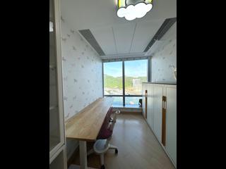 Ap Lei Chau - Larvotto Block 1 04