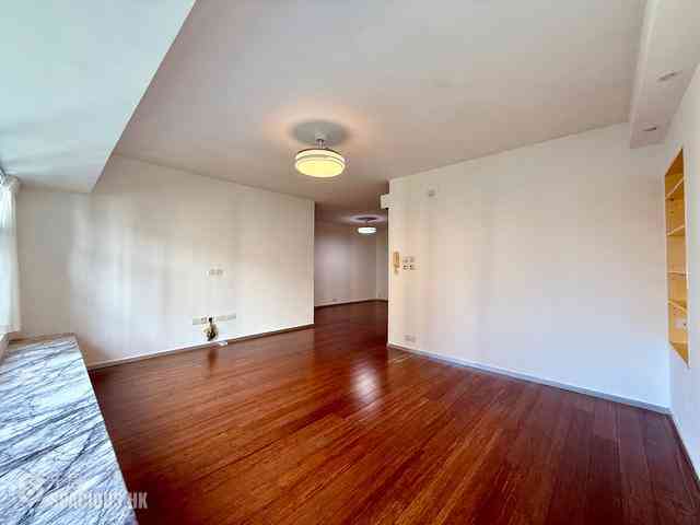 Mid Levels Central - Robinson Place Block 2 04