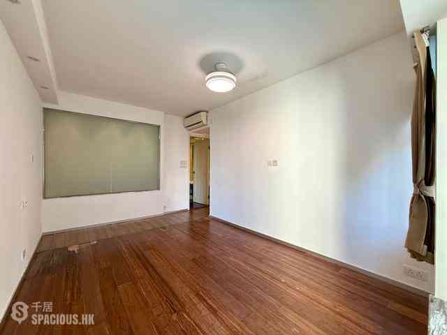 Mid Levels Central - Robinson Place Block 2 09