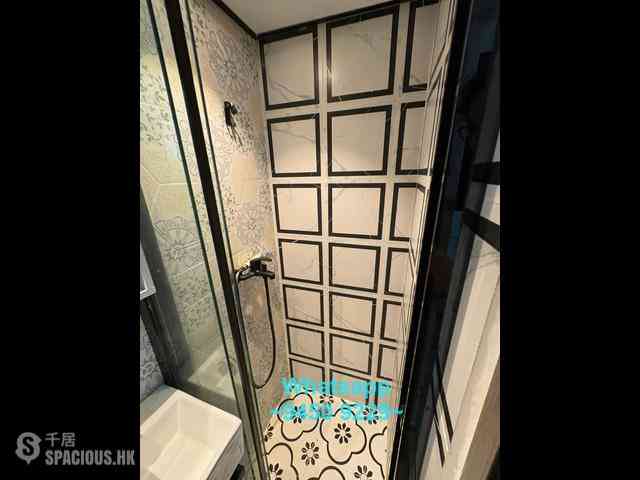 Sheung Wan - Yu Hing Mansion 03