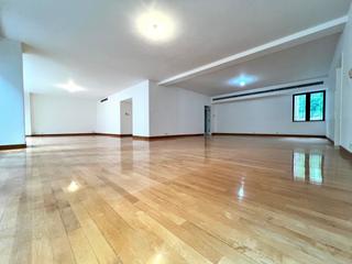 Mid Levels Central - Estoril Court Block 3 09