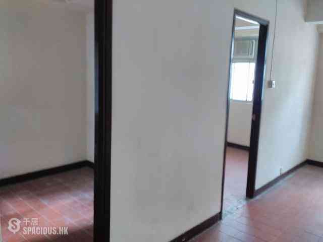 Sai Ying Pun - 106-108, First Street 02