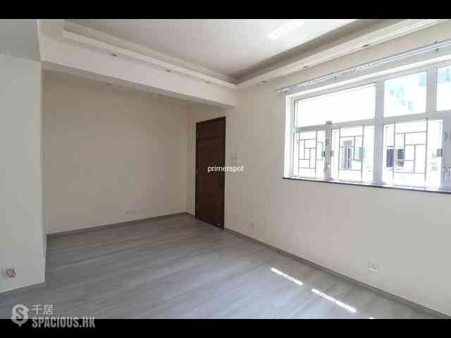 Wan Chai - Cheong Hong Mansion 03