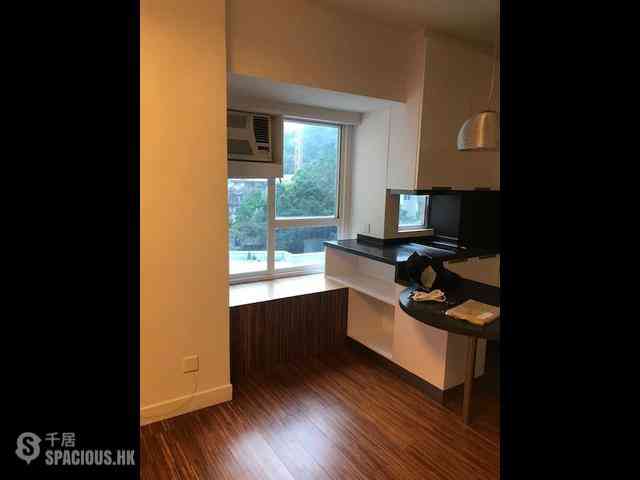 Wan Chai - Manrich Court 01