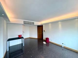 Wan Chai - Royal Court 03
