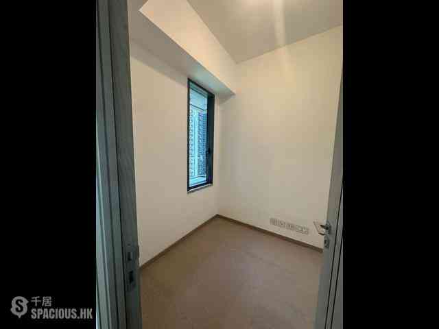 Wong Chuk Hang - The Southside Phase 3B Blue Coast Tower 2A 07