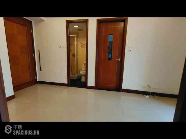Kennedy Town - The Merton Tower 3 04