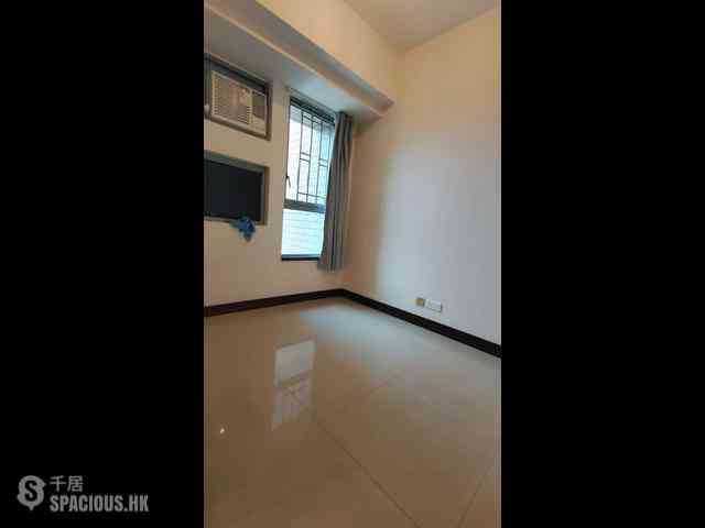 Kennedy Town - The Merton Tower 3 05