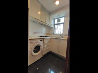 Kennedy Town - The Merton Tower 3 07