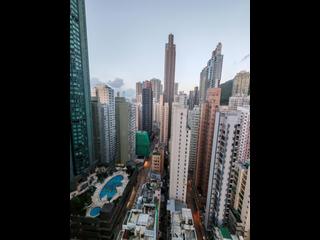 Kennedy Town - The Merton Tower 3 10