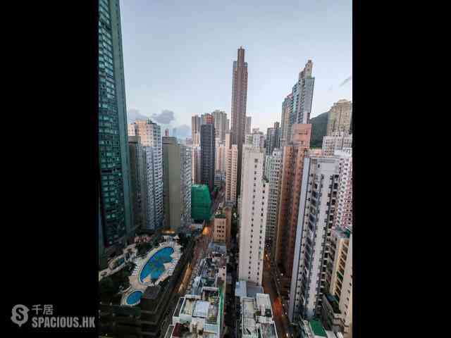 Kennedy Town - The Merton Tower 3 10