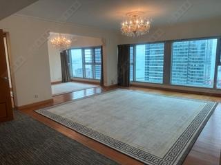 West Kowloon - The Waterfront 03