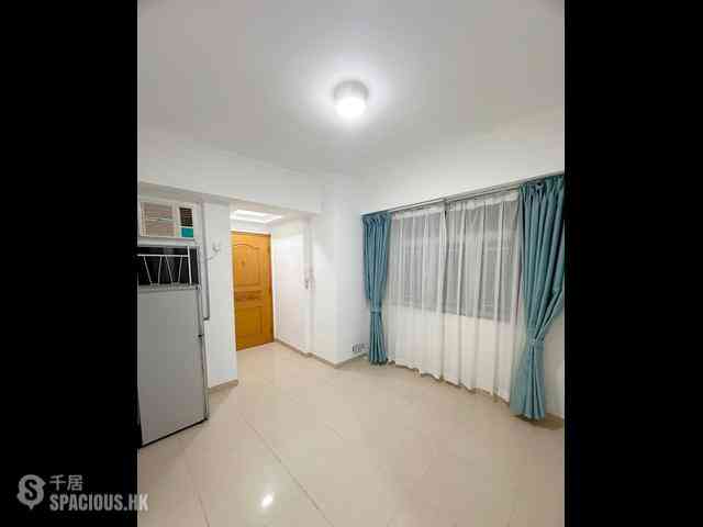 Wan Chai - Gold Jade Mansion 01