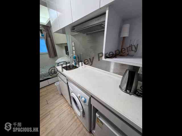 Causeway Bay - Kwong On Building 03