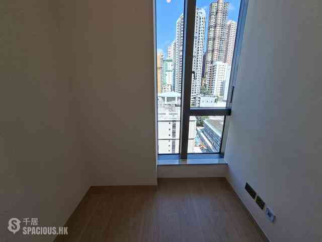 Sai Ying Pun - Upper Manor 07