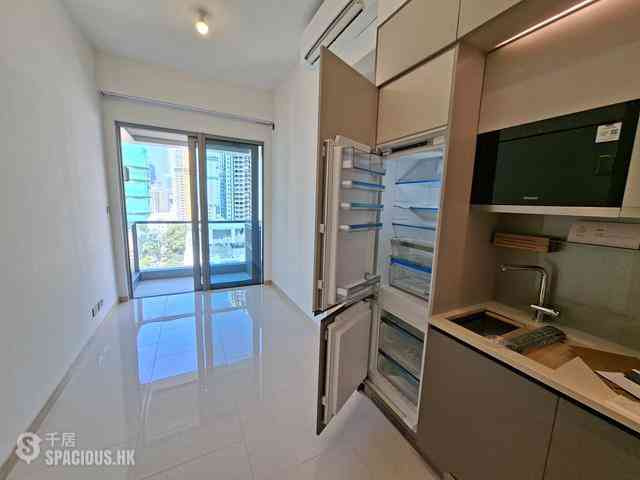 Sai Ying Pun - Upper Manor 03