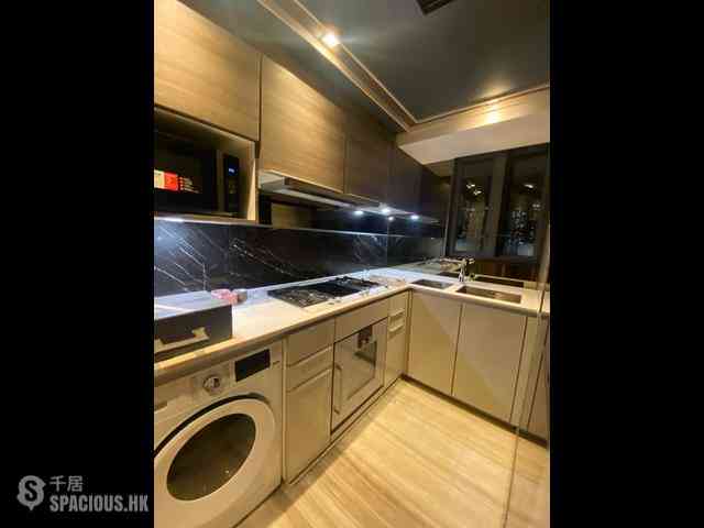 Tseung Kwan O - The Wings IIIA 06
