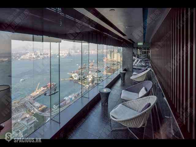 Wan Chai - The Gloucester 03