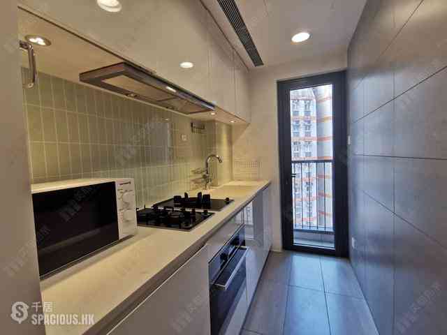 Wan Chai - The Oakhill 06