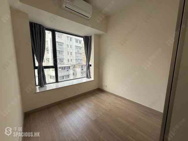 Wan Chai - The Oakhill 11