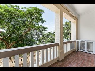 Pok Fu Lam - Felix Villas 07