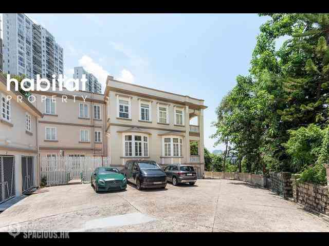 Pok Fu Lam - Felix Villas 25