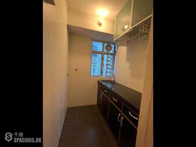 Sai Ying Pun - Hang Sing Mansion 04