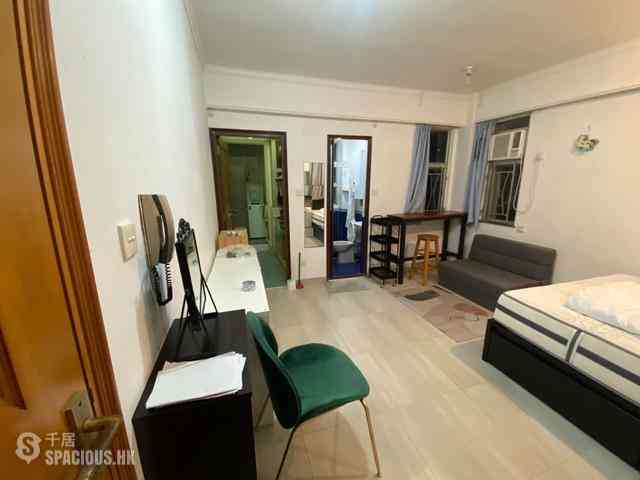 Sai Ying Pun - Ko Wang Court 01