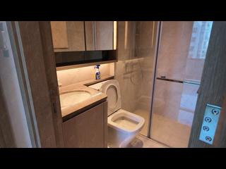 Wong Chuk Hang - The Southside Phase 1 Southland Tower 2A 07