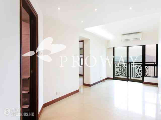 Kennedy Town - The Merton 01