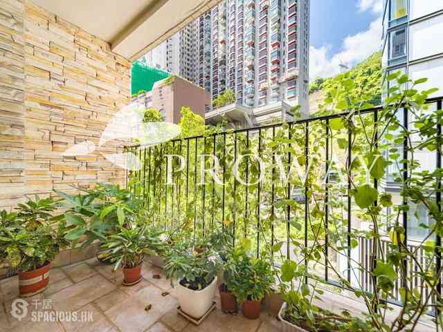 Wan Chai - Phoenix Court 03