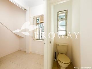 Mid Levels West - 39, Lyttelton Road 12