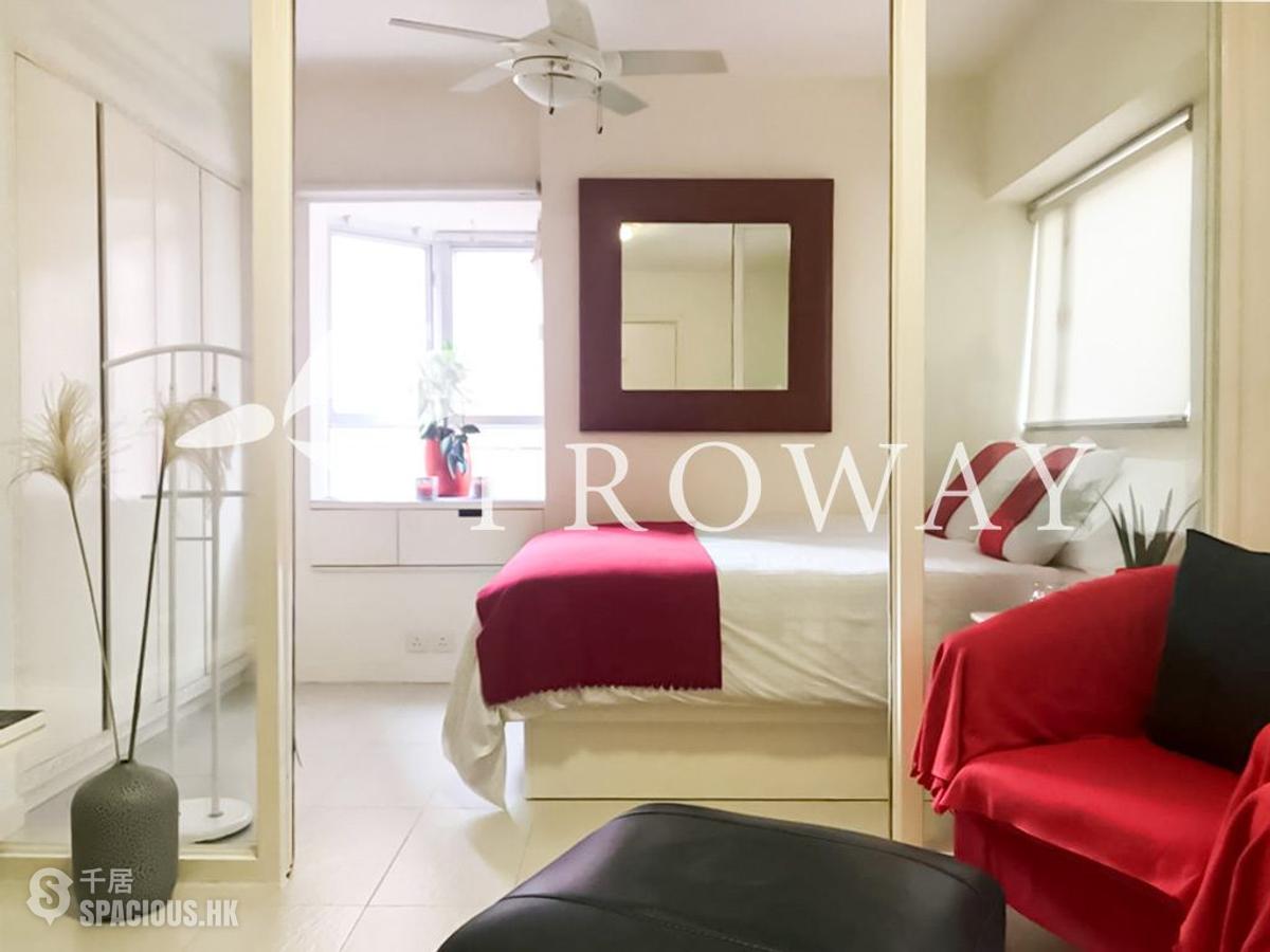 Wan Chai - Richland Court 01
